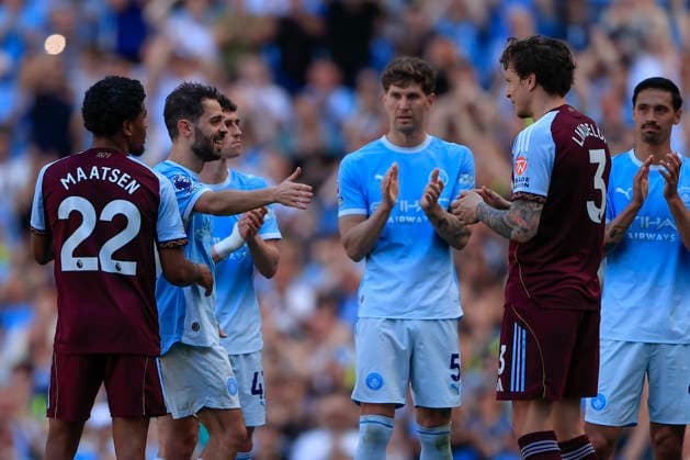Manchester City v Aston Villa, Premier League Bernardo Silva (20) of Manchester City is substituted in his last game for City during the Premier League match between Manchester City and Aston Villa at the Etihad Stadium, Manchester, UK on 24 May 2026. Manchester Etihad Stadium Manchester UK Editorial use only DataCo restrictions apply See www.football-dataco.com , Copyright: xConorxMolloyx PSI-24291-0150