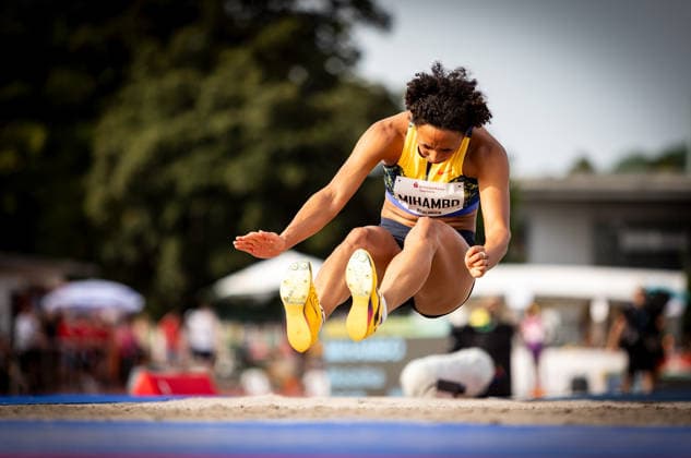 61. Internationales Pfingstsportfest; Rehlingen-Siersburg, 24.05.2026 Flugphase: Malaika Mihambo (GER LG Kurpfalz) im Weitsprung der Frauen, den sie mit 6,82 Meter gewinnt; 61. Internationales Pfingstsportfest am 24.05.2026 im Bungertstadion in Rehlingen-Siersburg (Saarland). Copyright: xBEAUTIFULxSPORTS R.xSchmittx