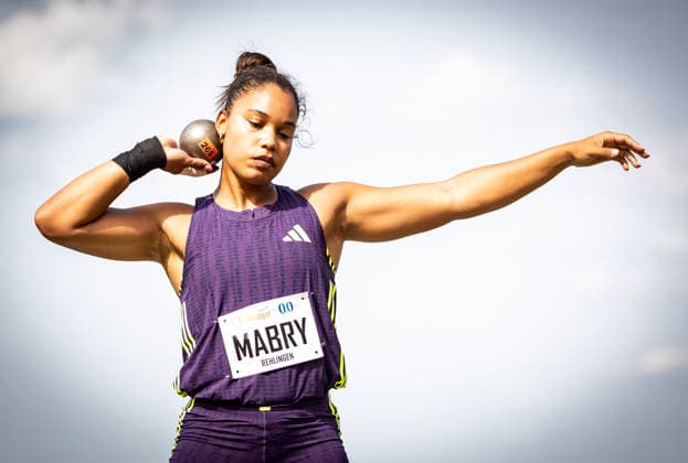 61. Internationales Pfingstsportfest; Rehlingen-Siersburg, 24.05.2026 Fokussiert: Yemisi Mabry (GER MTG Mannheim) im Kugelstoßen der Frauen; 61. Internationales Pfingstsportfest am 24.05.2026 im Bungertstadion in Rehlingen-Siersburg (Saarland). Copyright: xBEAUTIFULxSPORTS R.xSchmittx