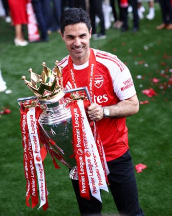 Crystal Palace v Arsenal 24 May 2026, London - Premier League Football - Crystal Palace v Arsenal - Arsenal manager Mikel Arteta poses for a photo with the Premier League trophy - Photo: Jacques Feeney Offside. London UK Copyright: xJacquesxFeeneyx xOffsidexOffside