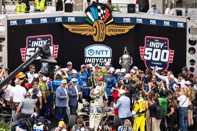 May 24, 2026, Indianapolis, Indiana, USA: FELIX ROSENQVIST (60) Meyer Shank Racing shows off his new ring after winning the 110th running of the Indianapolis 500 on May 24th, 2026 at the Indianapolis Motor Speedway in Indianapolis, Indiana. IndyCar, Indy Car, IRL, USA 2026: Indianapolis 500  - ZUMAs355 20260524_zsp_s355_033 Copyright: xJustinxSickingx