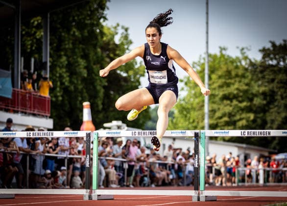 61. Internationales Pfingstsportfest; Rehlingen-Siersburg, 24.05.2026 Unterwegs im 400m-Hürdenrennen der Frauen: Yasmin Amaadacho (GER Frankfurt Athletics); 61. Internationales Pfingstsportfest am 24.05.2026 im Bungertstadion in Rehlingen-Siersburg (Saarland). Copyright: xBEAUTIFULxSPORTS R.xSchmittx