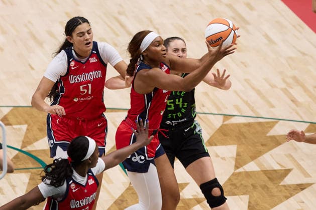 May 24, 2026, Seattle, Washington, USA: Washington Mystics forward KIKI IRIAFEN (44) pulls down a rebound in the first quarter of the WNBA, Basketball Damen, USA match between the Seattle Storm and Washington Mystics at Climate Pledge Arena in Seattle. Seattle USA - ZUMAd218 20260524_zsp_d218_011 Copyright: xRichardxDizonx