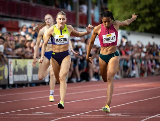 61. Internationales Pfingstsportfest; Rehlingen-Siersburg, 24.05.2026 Auf der Ziellinie: Packendes Sprintduell über 400m der Frauen zwischen (von links) Johanna Martin (GER 1. LAV Rostock) und Paris Peoples (USA Vereinigte Staaten von Amerika); 61. Internationales Pfingstsportfest am 24.05.2026 im Bungertstadion in Rehlingen-Siersburg (Saarland). Copyright: xBEAUTIFULxSPORTS R.xSchmittx