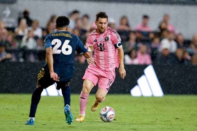 May 24, 2026, Miami, Florida, USA: Inter Miami forward Lionel Messi (10) controls a ball during a Major League Soccer match between Inter Miami CF and Philadelphia Union at NU Stadium, Miami. Miami USA - ZUMAa257 20260524_zsp_a257_026 Copyright: xChrisxArjoonx