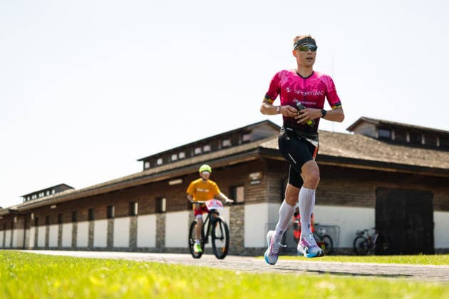 Triathlon, The Championship 2026 Henry Rappo (EST) Samorin Slowakei Copyright: xMarcelxHilgerx