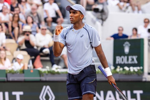2026 French Open - Day One Nishesh Basavareddy reacts during his men s singles match against Taylor Fritz on day one of the French Open tennis tournament on Court Suzanne Lenglen at the Roland-Garros Complex in Paris, France. Paris France  Copyright: xIbrahimxEzzatx originalFilename:ezzat-notitle260524_np49X.jpg