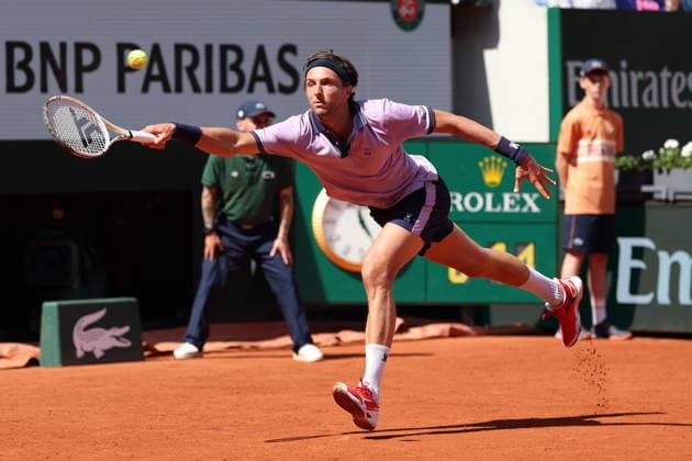 ROLAND GARROS 2026 Thierry Larret MAXPPP - PARIS (75) 25 05 2026 Thierry Larret Maxppp. Tennis. Roland Garros 2026. Internationaux de France de tennis. Stade Roland Garros, Paris (75). Le 25 Mai. Court Suzanne LENGLEN : Arthur RINDERKNECH (FRA) vs Jurij RODIONOV (AUT). Roland Garros French Open tennis tournament, in Paris, France, on 25 May 2026. PARIS (75) STADE ROLAND GARROS PARIS ILE DE FRANCE FRANCE  Copyright: xMAXPPPxThierryxLarretx TLR202605259456 TLR202605259456