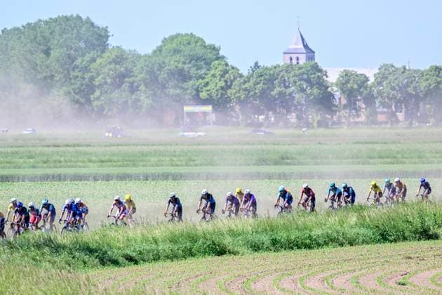 Antwerp Port Epic 2026 Cycling Race ANTWERPEN, BELGIUM - MAY 25 : Illustration picture of the peloton during the 9th edition of Antwerp Port Epic an UCI Class 1.1 one day cycling road race for Men Elite of km with start in Antwerpen and finish in Antwerpen on May 25, 2026 in Antwerpen, Belgium, 25 05 2026 ( Motordriver Pieter Vanherzele - Antwerpen Belgium  Copyright: xPeterxDexVoechtx