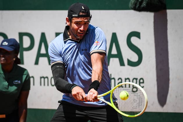 May 25, 2026, Paris, France, France: Matteo BERRETTINI of Italy during the second day of the Roland-Garros 2026, French Open 2026, Grand Slam tennis tournament at Roland-Garros Stadium on May 25, 2026 in Paris, France. Paris France - ZUMAm308 20260525_zsp_m308_027 Copyright: xMatthieuxMirvillex