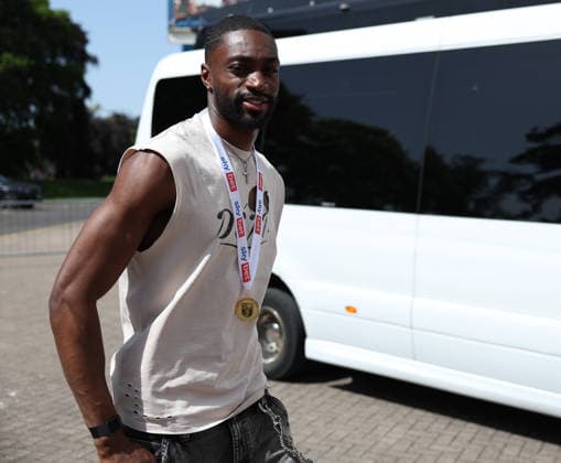 Hull Bus Parade Semi Ajayi of Hull City arrives at the MKM Stadium before the Hull City Bus Parade on the streets of Hull, England after being promoted to the Premier League in the Sky Bet Championship Play-Off Final on Saturday 23rd May 2026. 25 05 2026 UK Newspapers OUT Copyright: xAndyxSumnerx FIL-23472-0048