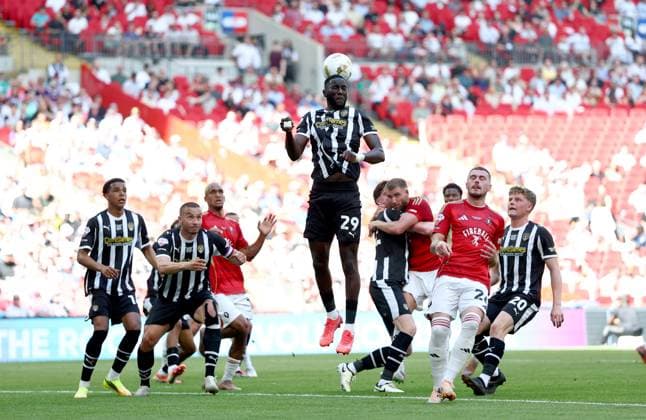 Alassana Jatta of Notts County heads the ball away Notts County v Salford City, EFL Sky Bet League Two, Play-Off Final, Football, Wembley Stadium, London, UK - 25 May 2026London Wembley Stadium United Kingdom EDITORIAL USE ONLY No use with unauthorised audio, video, data, fixture lists, club league logos or live services. Online in-match use limited to 120 images, no video emulation. No use in betting, games or single club league player publications.  Copyright: xSimonxDael Shutterstockx 16889935cf