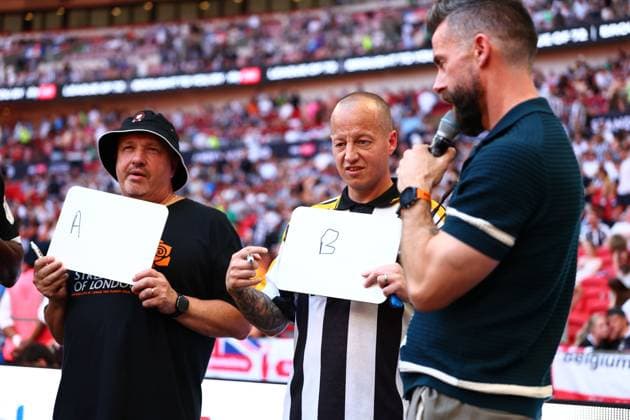 LO72 What Happened Next 2 fans participating in LO72 WHN challenge David Prutton Notts County v Salford City, EFL Sky Bet League Two, Play-Off Final, Football, Wembley Stadium, London, UK - 25 May 2026London Wembley Stadium United Kingdom EDITORIAL USE ONLY No use with unauthorised audio, video, data, fixture lists, club league logos or live services. Online in-match use limited to 120 images, no video emulation. No use in betting, games or single club league player publications. Copyright: xJamesxMarsh Shutterstockx 16889922cn