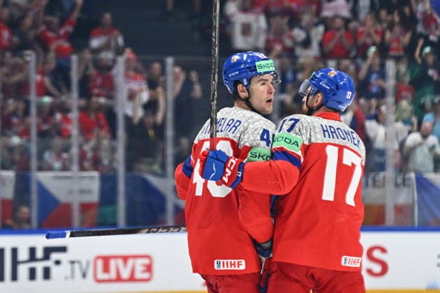 From left Jaroslav Chmelar and Filip Hronek of Czech Republic celebrate a goal during the IIHF World Championship, WM, Weltmeisterschaft Group B match Czech Republic vs Norway on May 25, 2026, Fribourg, Switzerland. (CTKxPhoto RadekxPetrasek) CTKPhotoP2026052505512  CTKPhotoP2026052505512