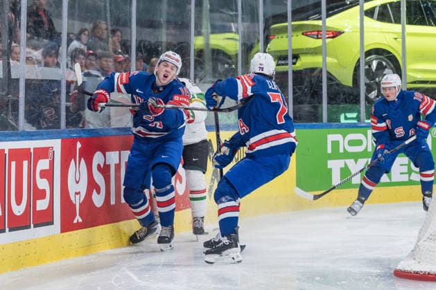 25 05 2026, Zurich, Swiss Life Arena, Ice hockey, Eishockey World Championships: USA - Hungary, 16 Mason Lohrei (United States) Zurich Swiss Life Arena Zurich Switzerland Copyright: xJustPictures.ch StefanxEmchx jp-de-StEm-DSC0080420260525
