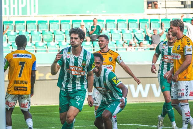 Fussball Österreich, Admiral Bundesliga Europacup-Playoff Finale ECL 2025 2026, SK Rapid Wien vs. SV Oberbank Ried - Allianz Stadion (Weststadion, Wien Hütteldorf): Jakob Maximilian Schöller mit dem Tor zum 2:0 - Jubel, Torjubel Copyright: xLukasxBierederx