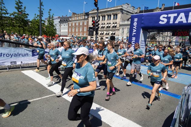 Royal Run In Copenhagen People participate in the Royal Run in Copenhagen, Denmark, on May 25, 2026. This is the eighth time the Royal Run is held across the country. Royal Run 2026 has the highest number of registered participants ever, with 112,450 registered in the five host cities. Copenhagen Denmark  Copyright: xKristianxTuxenxLadegaardxBergx originalFilename:berg-royalrun260525_np65y.jpg