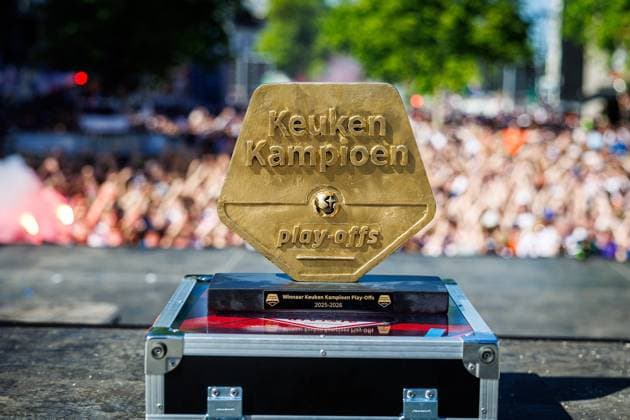 TILBURG, 25-05-2026, De Heuvel, Season 2025 2026, Dutch Keuken Kampioen Divisie eredivisie football, match between Tribute for Willem II Promotion to Eredivisie , picture shows shield Tribute for Willem II Promotion to Eredivisie  x203964718x Copyright: