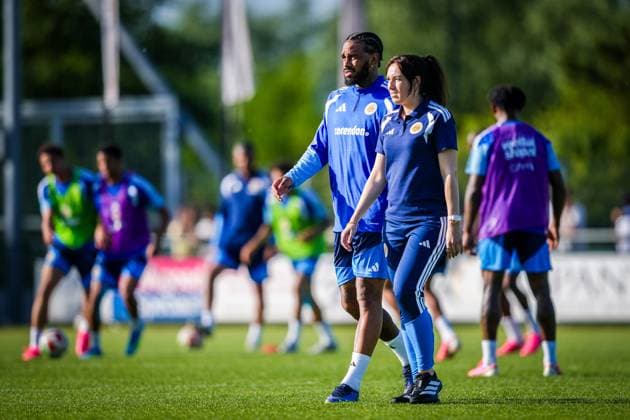 NOORDWIJK , 25-05-2026 , Sportpark S.J.C. , season 2025 2026 , Curacao Dutch International football , Training session Curacao in preparation for FIFA World Cup, WM, Weltmeisterschaft, Fussball 2026 , picture shows Curacao docter Suzanne Huurman Training Curacao 25-05-2026  x203964919x Copyright: