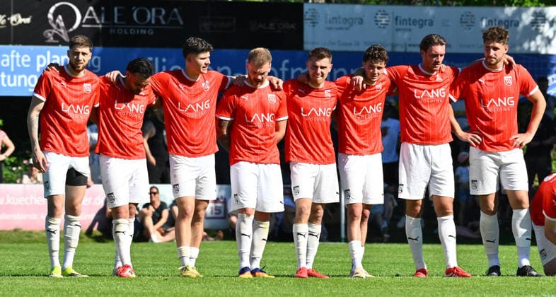 25.05.2026 - Fussball - Saison 2025 2026 - Relegation Oberliga Bayern Bayernliga Landesliga : FSV Stadeln - FC Eintracht Münchberg - - xwoxzix - Mannschaft Team Stadeln bei Elfmeterschießen