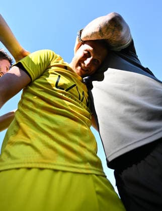 25.05.2026 - Fussball - Saison 2025 2026 - Relegation Oberliga Bayern Bayernliga Landesliga : FSV Stadeln - FC Eintracht Münchberg - - xwoxzix - Mannschaft Team Stadeln - Jubel Freude nach Spielende - Tugay Akbakla (1, FSV Stadeln )