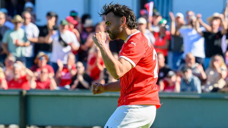 25.05.2026 - Fussball - Saison 2025 2026 - Relegation Oberliga Bayern Bayernliga Landesliga : FSV Stadeln - FC Eintracht Münchberg - - xwoxzix - Marco Weber (22, FSV Stadeln ) ballt Faust Fäuste - Jubel Freude
