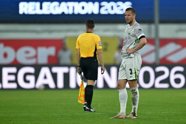 Paderborn, Home Deluxe Arena, 25.05.26, GER, Herren, Relegation, Saison 2025-2026, SC Paderborn 07 - VfL Wolfsburg Bild: Denis VAVRO (Wolfsburg) DFL regulations prohibit any use of photographs as image sequences and or quasi-video. NRW Deutschland