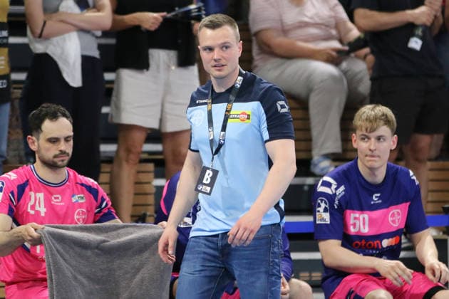 25.05.2026 Handball Herren 2025 2026 2. Handball-Bundesliga 32. Spieltag HC Elbflorenz 2006 - TSV Bayer Dormagen BallsportArena Dresden Julian Bauer (Dormagen, Trainer). Dresden Sachsen Deutschland