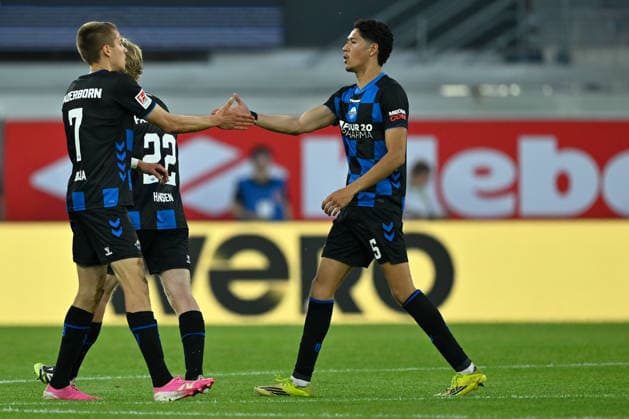 Paderborn, Home Deluxe Arena, 25.05.26, GER, Herren, Relegation, Saison 2025-2026, SC Paderborn 07 - VfL Wolfsburg Bild: Filip BILBIJA (Paderborn) jubelt nach seinem Tor zum 1:1 DFL regulations prohibit any use of photographs as image sequences and or quasi-video. NRW Deutschland