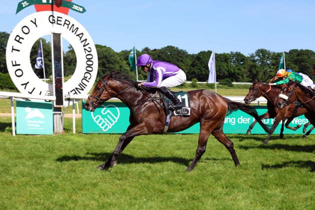 25.05.2026, Koeln, Nordrhein-Westfalen, GER - Title Role mit Sean Levey gewinnt die German 2000 Guineas. Galopprennbahn Koeln-Weidenpesch. () 260525S1390KOELN.JPG