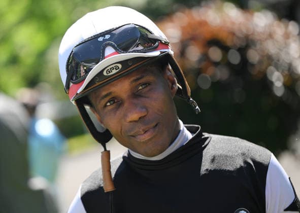 25.05.2026, xophax, kölngalopp , Rennbahn Weidenpesch , Benefiz Renntag , Jockey Eduardo Pedroza Koeln