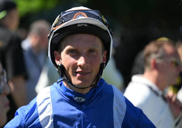 25.05.2026, xophax, kölngalopp , Rennbahn Weidenpesch , Benefiz Renntag , Jockey Sean Byrne Koeln