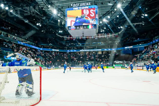 FRIBOURG, SWITZERLAND - MAY 25: Slovenia saves his spot in Top Division during the 2026 IIHF Ice hockey, Eishockey World Championship, WM, Weltmeisterschaft Switzerland game between Slovenia and Italy at BCF Arena on May 25, 2026 in Fribourg, Fribourg. Fribourg BCF Arena Fribourg Switzerland Copyright: xJustPictures.ch JarixPestelaccix jp-en-EuSpIm-JP6_JAR_Slovenia_Italy_25May2026_00117