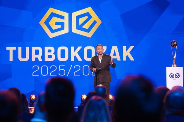 2026.05.25 Warszawa pilka nozna ekstraklasa Gala Ekstraklasy 2026 N z Bartosz Ignacik, Karol Czubak Foto Przemyslaw Szyszka PressFocus 2026.05.25 Warszawa Football - Ekstraklasa Awards Gala 2026 Gala Ekstraklasy 2026 Bartosz Ignacik, Karol Czubak Credit: Przemyslaw Szyszka PressFocus NEWSPIX.PL --- newspix.pl 