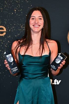 OHL Women s Aurelie Reynders celebrates after the Pro League Awards 2026, for the best players in the 1st and 2nd divisions of the 2025-2026 Belgian soccer championships, on Monday 25 May 2026, in Antwerp. DIRKxWAEM  x175067275x