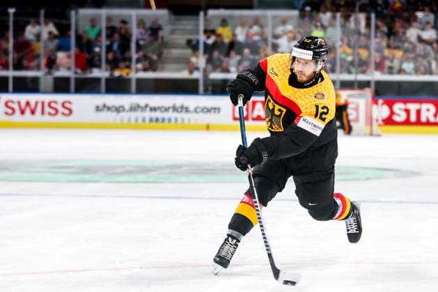 Ice hockey, Eishockey - IIHF WC 2026 ZURICH,SWITZERLAND,25.MAY.26 - ICE HOCKEY - IIHF Ice Hockey World Championship, WM, Weltmeisterschaft 2026, group stage, Germany vs Great Britain. Image shows Eric Mik (GER).  GEPAxpictures xMaticxKlansek