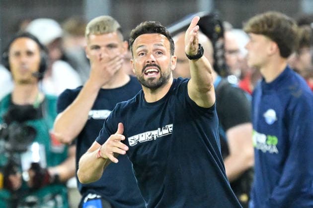 Paderborn, Home Deluxe Arena, 25.05.26, GER, Herren, Relegation, Saison 2025-2026, SC Paderborn 07 - VfL Wolfsburg Bild: Trainer Ralf KETTEMANN (Paderborn) DFL regulations prohibit any use of photographs as image sequences and or quasi-video. NRW Deutschland