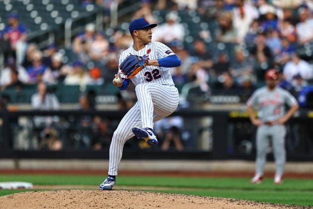 MLB, Baseball Herren, USA Cincinnati Reds Vs. New York Mets New York Mets relief pitcher Tobias Myers 32 throws during the ninth inning of a baseball game against the Cincinnati Reds at Citi Field in Corona, New York, on May 25, 2026. Flushing New York United States  Copyright: xGordonxDonovanx originalFilename:donovan-mlbcinci260525_npx7b.jpg