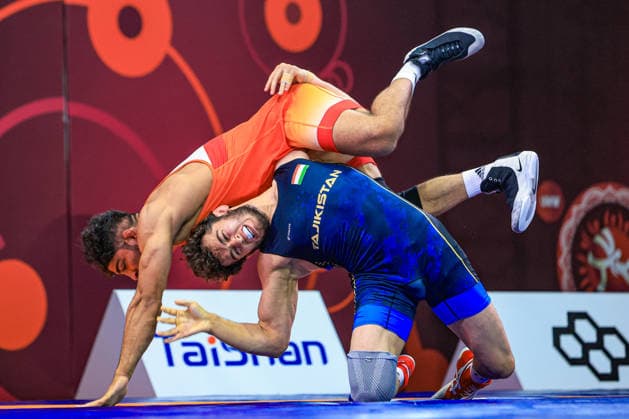 U23 Wrestling Asian Championships 74kg FS - Deepak Deepak (IND) df. Muhammadamin Abduloev (TJK)