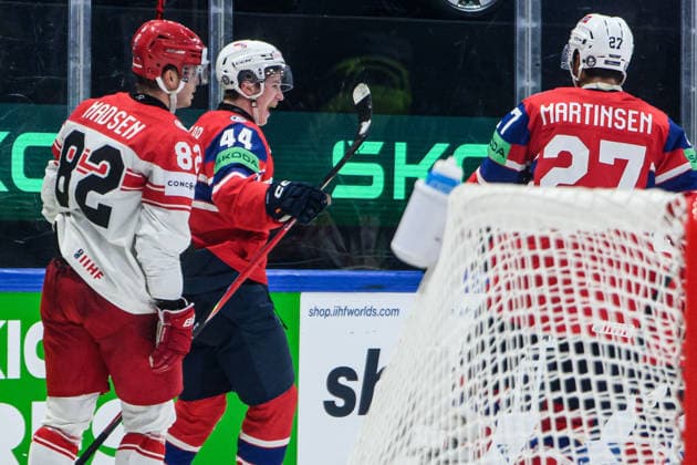 260526 Tinus Luc Koblar of Norway celebrates after 3-1 during the 2026 IIHF Ice hockey, Eishockey World Championship, WM, Weltmeisterschaft match between Norway and Denmark on May 26, 2026 in Fribourg. Photo: Jesper Zerman BILDBYRAN kod JZ JZ0731 ishockey ice hockey ishockey-vm 2026 vm 2026 iihf world championship norge norway danmark denmark bbeng jubel norge norway danmark denmark celebrates Copyright: JESPERxZERMAN BB260526JZ013