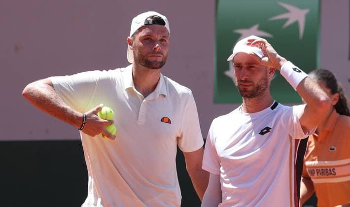 Belgian Sander Gille pictured during a first round match in the men s doubles between Belgian pair Bergs-Collignon and Belgian-Dutch pair Gille-Verbeek at the Roland Garros French Open tennis tournament, in Paris, France, Tuesday 26 May 2026. This year s tournament takes place from 18 May to 07 June. VIRGINIExLEFOUR  x175097003x