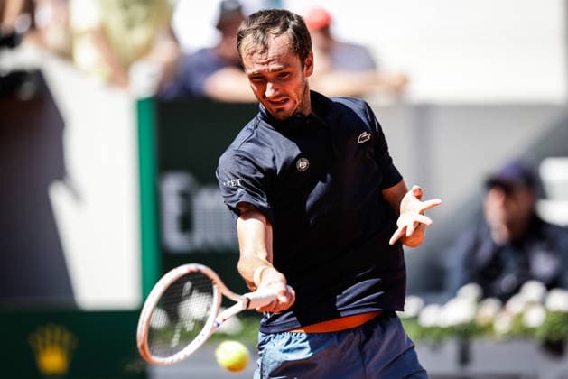 May 26, 2026, Paris, France, France: Daniil MEDVEDEV of Russia during the third day of the Roland-Garros 2026, French Open 2026, Grand Slam tennis tournament at Roland-Garros Stadium on May 26, 2026 in Paris, France. Paris France - ZUMAm308 20260526_zsp_m308_010 Copyright: xMatthieuxMirvillex