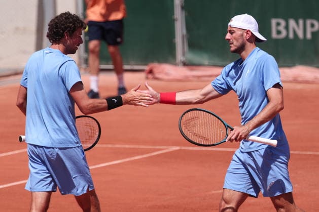 Constantin Frantzen (Kappe), Robin Haase Herren Doppel, Men s Doubles Tennis - French Open 2026 - Roland Garros - Paris - - France - 26 May 2026. Copyright: xJuergenxHasenkopfx
