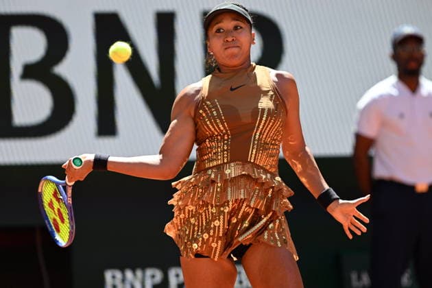 2026 French Open (Roland-Garros) - Day 3 PARIS, FRANCE - MAY 26: Naomi Osaka of Japan in action against Laura Siegemund (not seen) of Germany during a first-round women s singles match on the third day of the French Open (Roland Garros) in Paris, France, on May 26, 2026. Burak Akbulut Anadolu Paris France. Editorial use only. Please get in touch for any other usage.  Copyright: x2026xAnadoluxBurakxAkbulutx