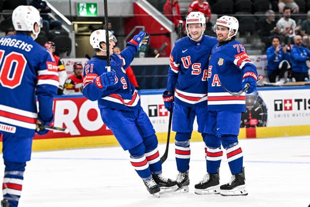 ZURICH, SWITZERLAND - MAY 26: Connor Clifton of United States R) celebrates his goal during the 2026 IIHF Ice hockey, Eishockey World Championship, WM, Weltmeisterschaft Switzerland game between USA and Austria at Swiss Life Arena on May 26, 2026 in Zurich, Zurich. Zurich Swiss Life Arena Zurich Switzerland Copyright: xJustPictures.ch AndreaxBrancax jp-en-EuSpIm-JP7_ANB_USA_Aut_26052026_6296