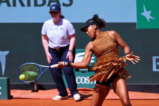 2026.05.26 Paryz Tenis French Open Roland Garros 2026 Laura Siegemund - Naomi Osaka N z Naomi Osaka Foto Pawel Andrachiewicz PressFocus 2026.05.26 Paris Tennis - French Open Roland Garros 2026 Laura Siegemund - Naomi Osaka Naomi Osaka Credit: Pawel Andrachiewicz PressFocus NEWSPIX.PL --- newspix.pl 