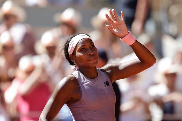 French Open - Coco Gauff (United States) celebrate, applauds the fans during at the 2026 Roland-Garros tournament in Paris, FRANCE, on May 26 - 2026 Copyright: AntonioxBorga