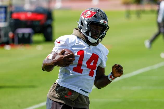May 26, 2026, Tampa, Florida, USA: Tampa Bay Buccaneers wide receiver Chris Godwin Jr. (14) finishes a route drill during OTA at the AdventHealth Training Center in Tampa on Tuesday, May 26, 2026. Florida News - May 26, 2026  - ZUMAs70_ 0857621251st Copyright: xJeffereexWoox