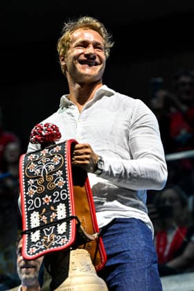 ZURICH, SWITZERLAND - MAY 26: Skier Marco Odermatt during the pre-game ceremony during the 2026 IIHF Ice hockey, Eishockey World Championship, WM, Weltmeisterschaft Switzerland game between Switzerland and Finland at Swiss Life Arena on May 26, 2026 in Zurich, Zurich. Zurich Swiss Life Arena Zurich Switzerland Copyright: xJustPictures.ch AndreaxBrancax jp-en-EuSpIm-JP7_ANB_SuiFin_26052026_7322