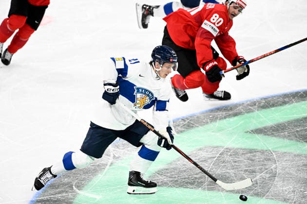 LKS 20260526 Patrik Puistola of Finland controls the puck during the 2026 IIHF Ice hockey, Eishockey World Championships preliminary round group A match between Switzerland and Finland in Zurich on May 26, 2026. - RONI REKOMAA Zürich Switzerland 7lObEi5PA9o  Copyright: xRonixRekomaax 7lObEi5PA9o